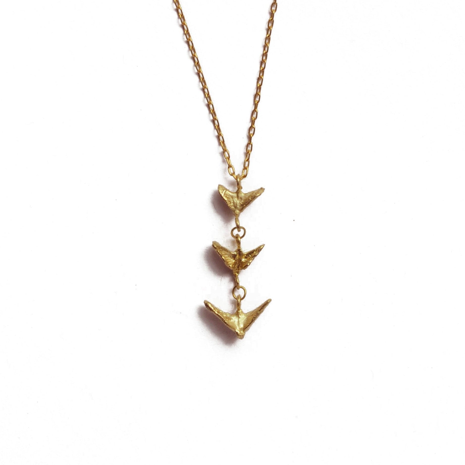 TRIPLE DOVE necklace