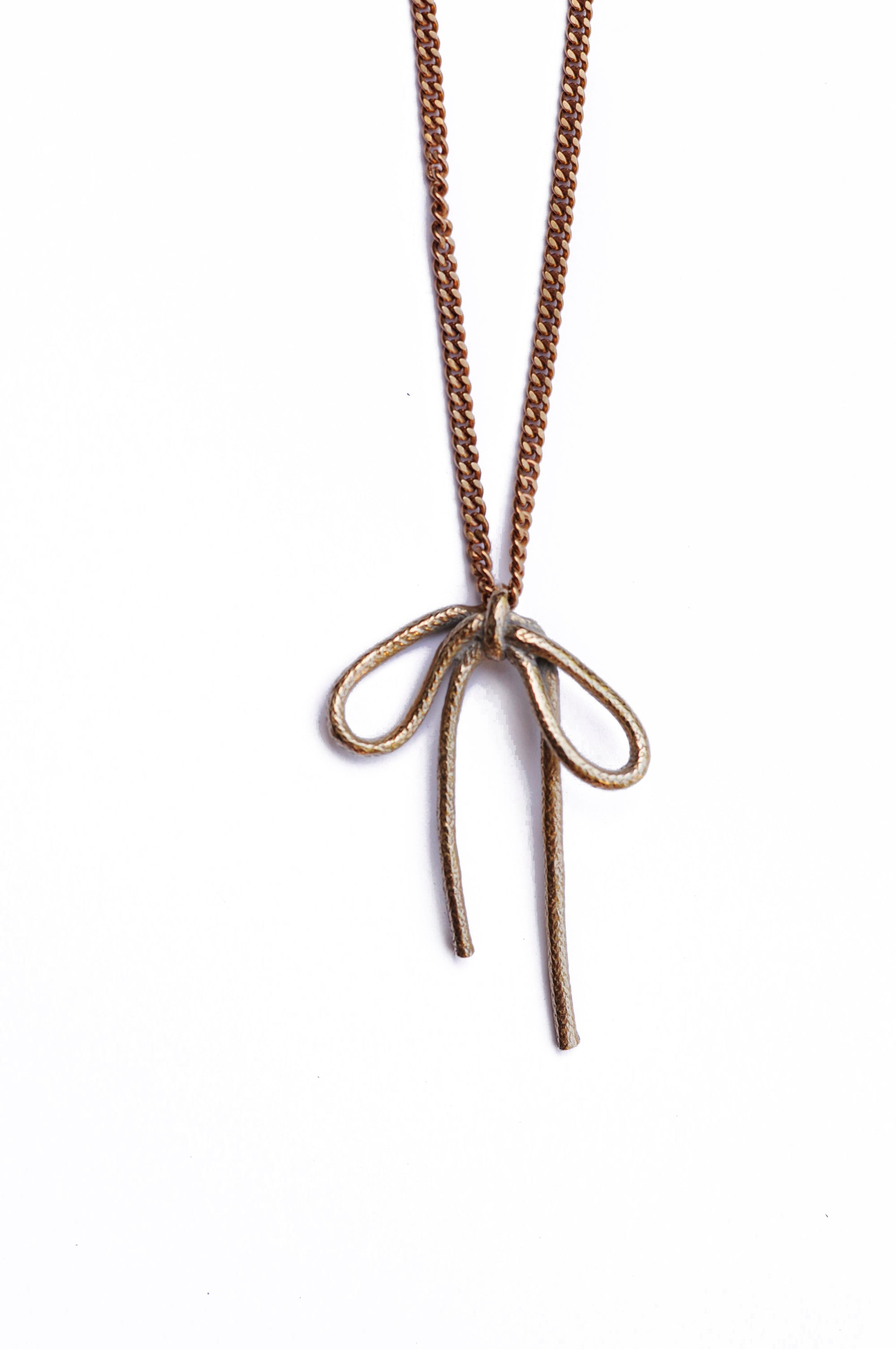 BIG BOW necklace